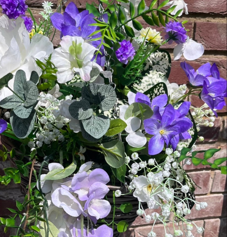 Single hanging Planters