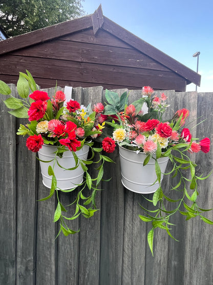 Single hanging Planters